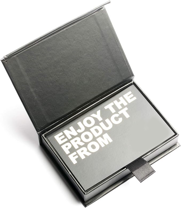 Caja Ultra Delgada – Élégante et Pratique